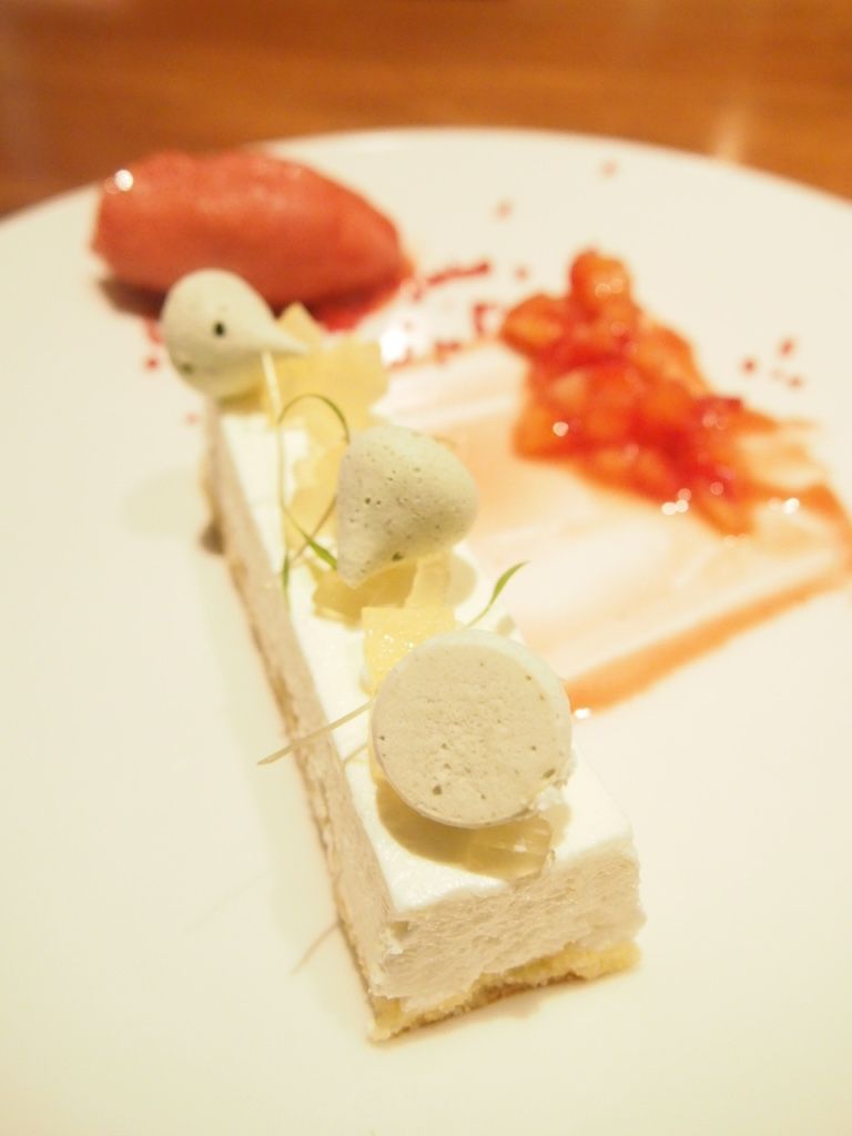 photo AIX rose lunch Osia RWS 10.jpg