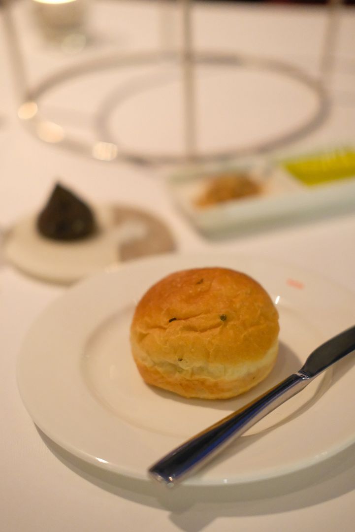 photo Salt Grill Sky Ion Orchard 1.jpg
