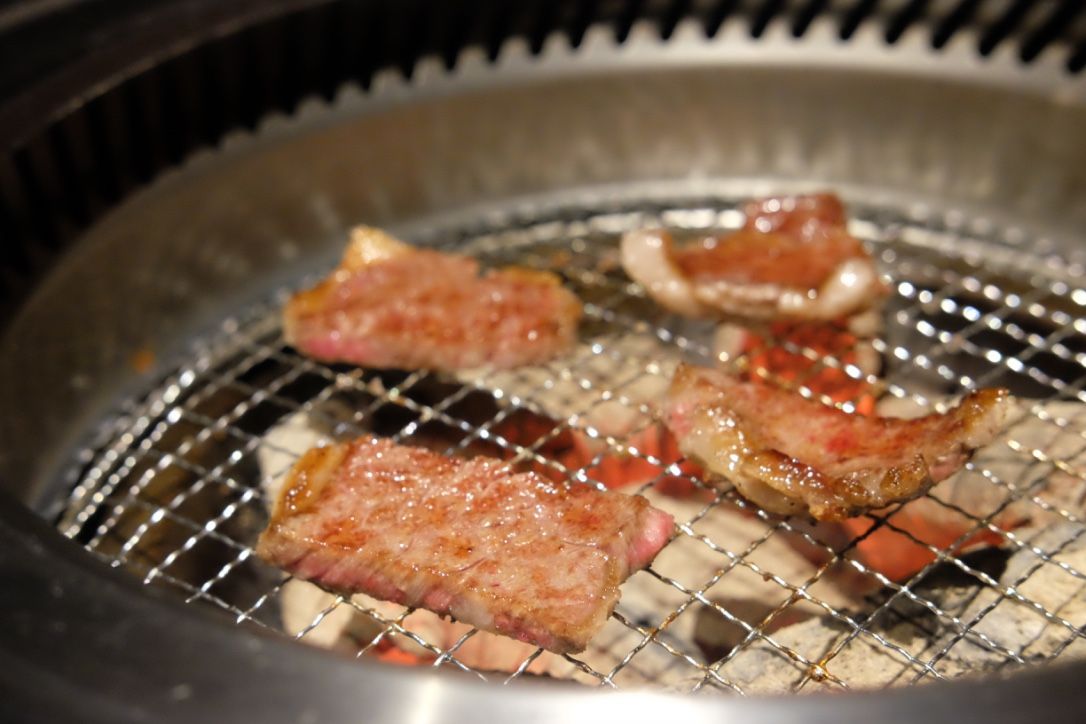 photo Tsurugyu Kobe Beef Osaka 6.jpg