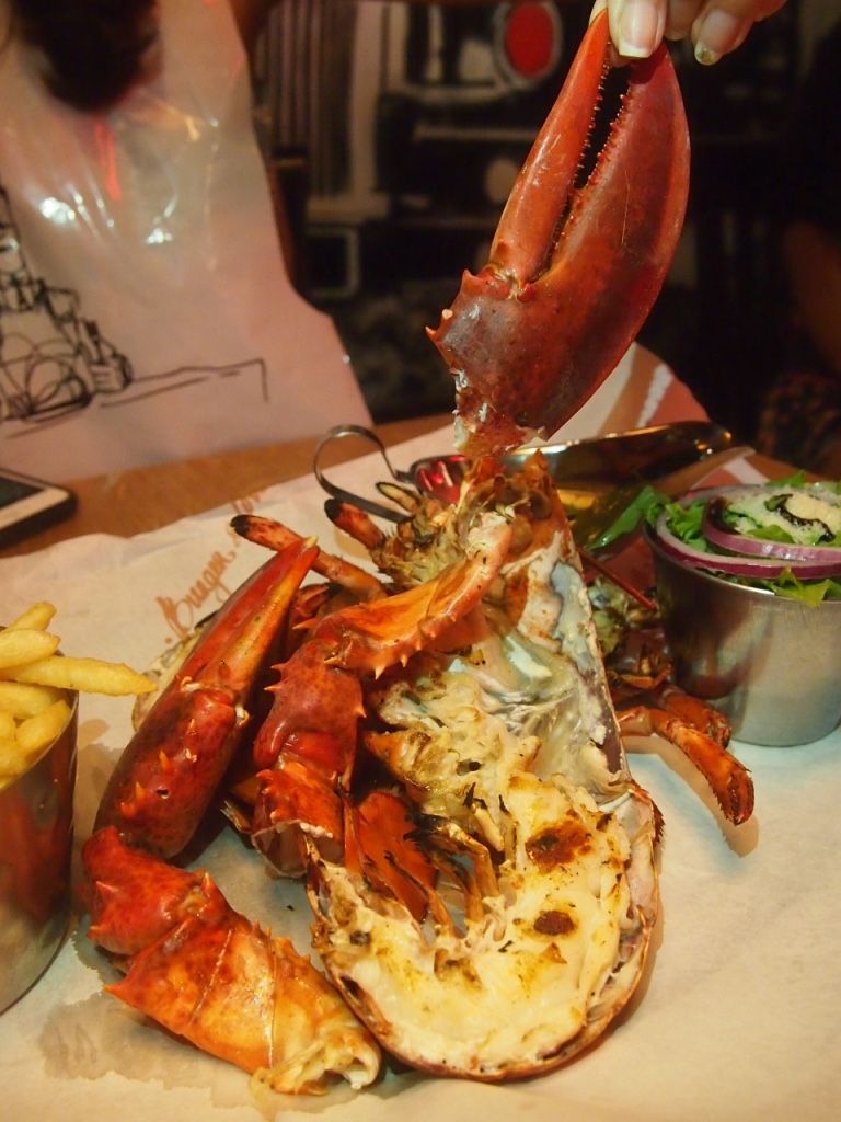 photo Burger and Lobster Resorts World Genting 3.jpg
