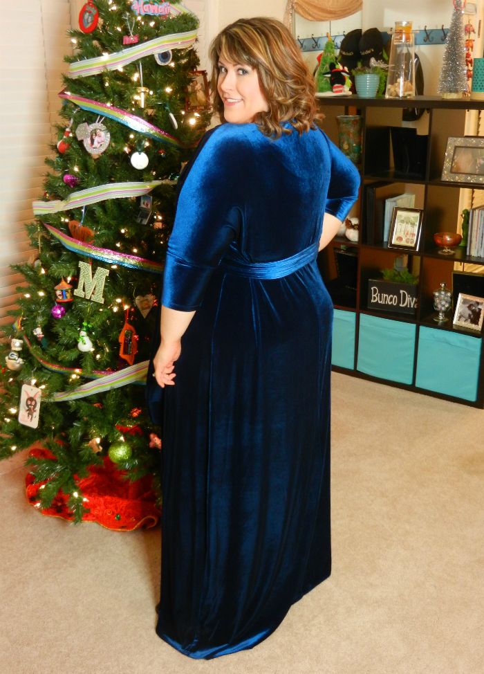 DivineMrsDiva.com - Kiyonna Wrapped in Luxury Wrap Dress (Cheers! - A Holiday Blog Party)