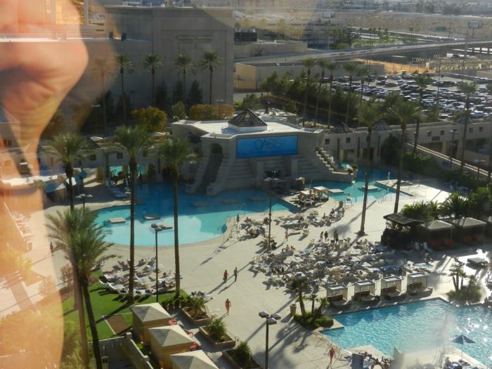 DivineMrsDiva.com - Vegas Vacation Recap: Day 1 (The Luxor)