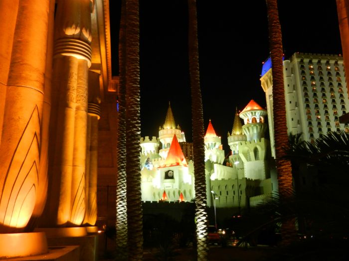 DivineMrsDiva.com - Vegas Vacation Recap: Day 1 (Excalibur Hotel)
