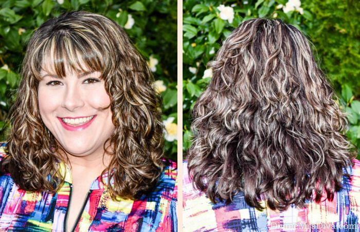 Review: Royal Locks Pro Curl Cream Gel + Giveaway! - DivineMrsDiva.com #beautyblogger #curlyhair #hairproducts #curlcream #curlgel #curlygirl #curlyhairproducts #royallocks #psblogger #plussizeblogger #styleblogger #plussize 