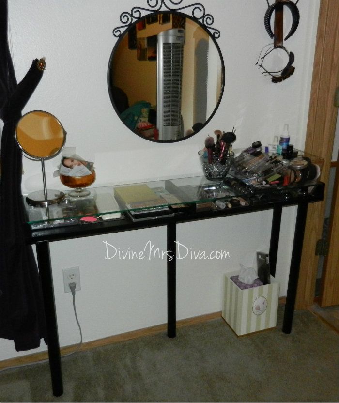 DIY Makeup Vanity Table Tutorial using parts from Ikea