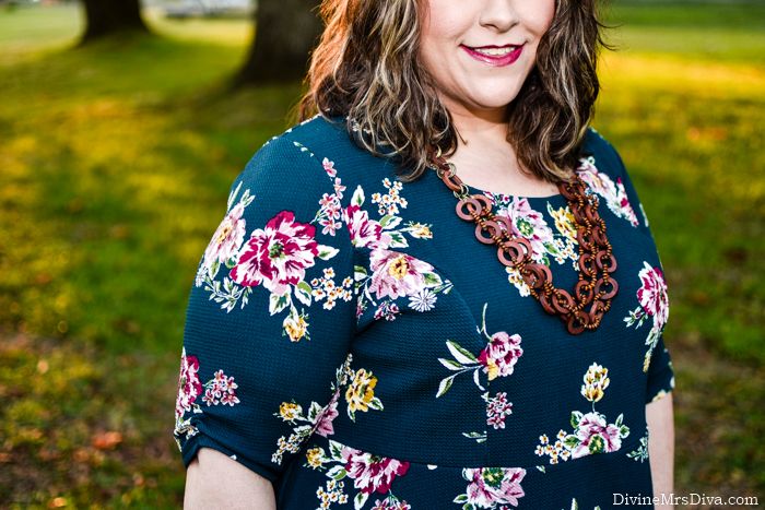 In today’s post, Hailey reviews the Penny Peplum Top from Kiyonna, with mini reviews of these Melissa McCarthy straight leg jeans and Comfortiva oxfords! - DivineMrsDiva.com #Kiyonna #KiyonnaStyle #MelissaMcCarthy #MelissaMcCarthySeven7 #Comfortiva #Catherines #peplum #psblogger #plussizeblogger #styleblogger #plussizefashion #plussize #psootd #ootd #plussizeclothing #outfit #style #fall #spring #summer #floral #oxfords
