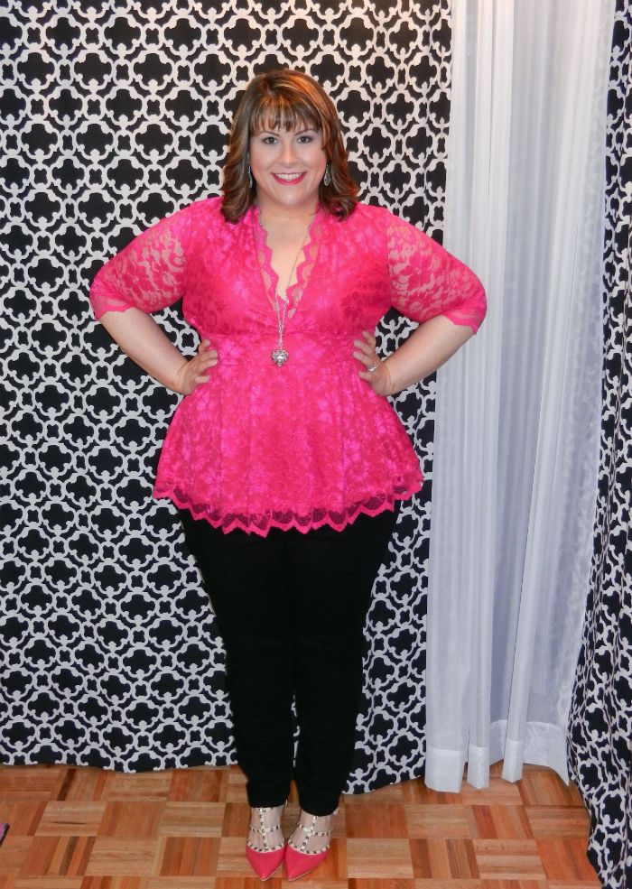 What I Wore: Kiyonna Linden Lace Top in Pink Passion, Lane Bryant Genius Fit Black Skinny Jeans - DivineMrsDiva.com