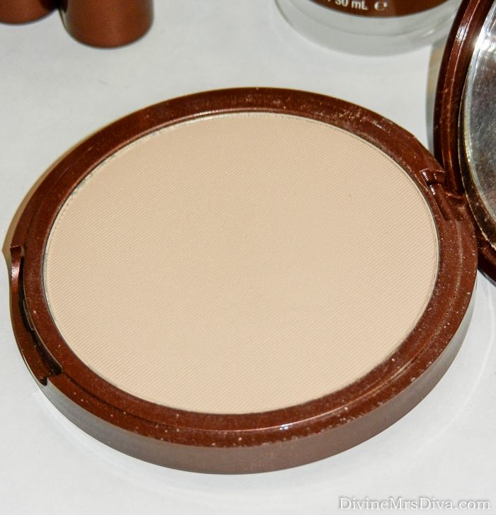 Beauty Review: Mineral Fusion Products (Pressed Powder Foundation)  - DivineMrsDiva.com