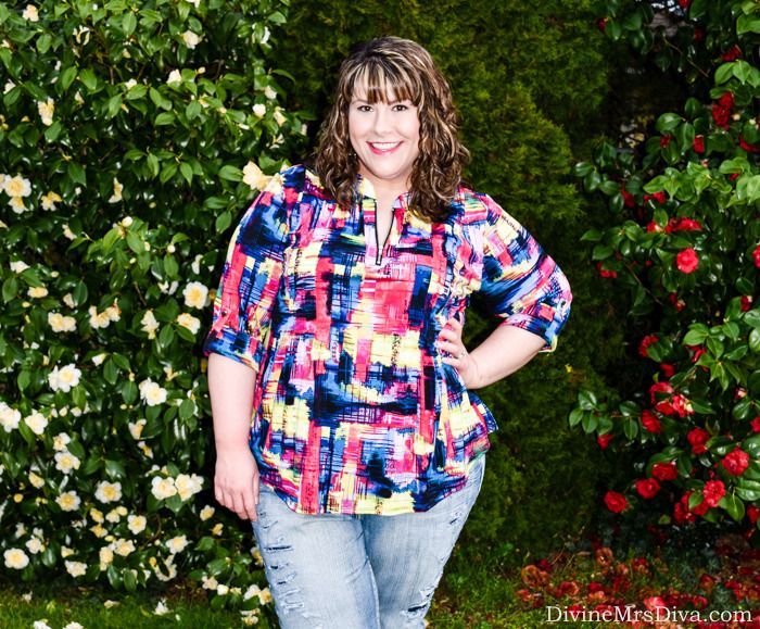 Hailey is gearing up for spring in this colorful Abstract Top from Avenue and Destructed Capris from Lane Bryant.  Read reviews for both items in the blog post. - DivineMrsDiva.com #Avenue #AvePlus #AvenuePlus #LaneBryant #LaneStyle #psblogger #plussizeblogger #styleblogger #plussizefashion #plussize #psootd #SpringStyle #plussizecasual