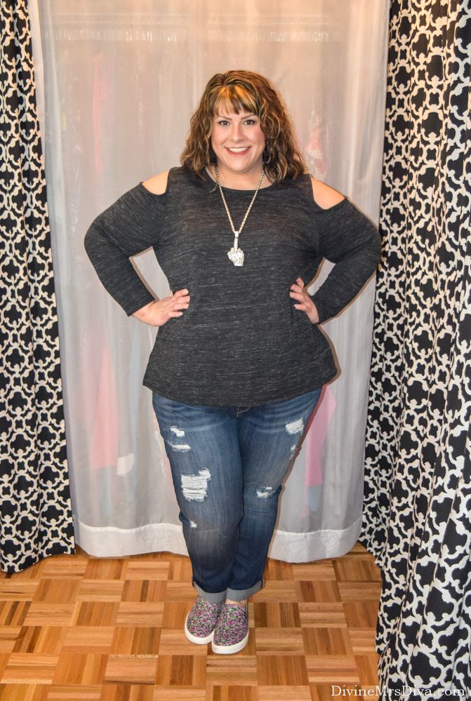 In today’s post, Hailey reviews the Cold-Shoulder Sweatshirt from Lane Bryant and a pair of Melissa McCarthy Seven7 straight leg jean. - DivineMrsDiva.com #LaneBryant #LaneStyle #MelissaMcCarthy #MelissaMcCarthySeven7 #Crocs #rhinestonemiddlefinger #straightlegjean #psblogger #plussizeblogger #styleblogger #plussizefashion #plussize #psootd #ootd #plussizeclothing #outfit #style #plussizecasual #spring #springstyle