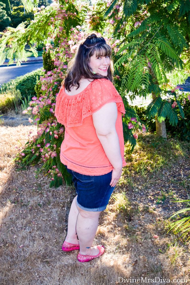 In today’s post, Hailey reviews the Lane Bryant Lace Off-The-Shoulder Top and talks about making progress in baring arms for summer! - DivineMrsDiva.com #LaneBryant #LaneStyle #Crocs #MelissaMcCarthy #MelissaMcCarthySeven7 #CharmingCharlie #plussizeshorts #psblogger #plussizeblogger #styleblogger #plussizefashion #plussize #psootd #ootd #plussizeclothing #outfit #summer #spring #style