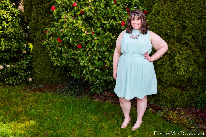  In today's post, Hailey reviews three items she bought during the ModCloth Stylish Surprise sale - the Sample 3370 Dress, the Vow to Wow Necklace in Light Pink, and the Full Steam Trailhead Jacket. - DivineMrsDiva.com #Modcloth #StylishSurprise #ModClothStylishSurprise #weddingstyle #psblogger #plussizeblogger #styleblogger #plussizefashion #plussize #psootd #ootd #plussizeclothing #outfit #fall #spring #summer #style