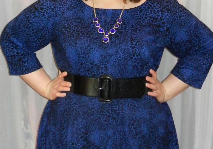 Hailey is wearing Taylor Dresses Black and Royal Animal Print Dress via Gwynnie Bee. - DivineMrsDiva.com #GwynnieBee #plussize #psbloggers #plussizefashion