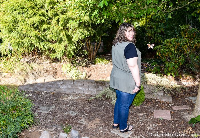 In today's post, Hailey reviews the Brains Beauty Booty Tee from Torrid and Ava and Viv Utility Vest from Target. - DivineMrsDiva.com  #Torrid #TorridInsider #fitflops #AvaandViv #Target #psblogger #plussizeblogger #styleblogger #plussizefashion #plussize #psootd #ootd #Spring #summer #fall #style #plussizeclothing #plussizecasual