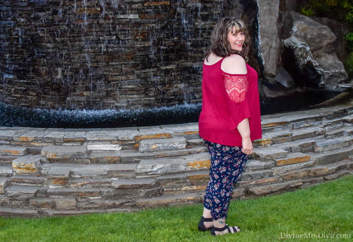 In today’s post, Hailey reviews this comfy yet chic ensemble from Torrid. - DivineMrsDiva.com #Torrid #TorridInsider #TheseCurves #psblogger #plussizeblogger #styleblogger #plussizefashion #plussize #psootd #ootd #plussizeclothing #outfit #style #summer #spring #coldshoulder #offtheshoulder #softpants