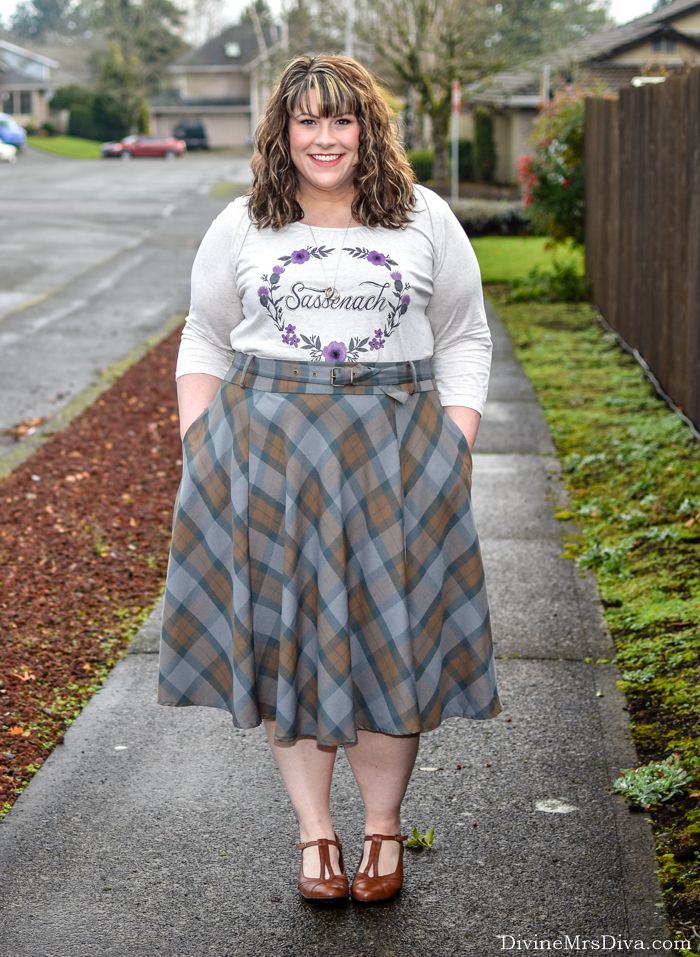 In today’s post, Hailey’s putting the sass in Sassenach and donning an Outlander-inspired look, featuring two pieces from Torrid’s 2017 Outlander collection – the Lace Trim Sassenach Top and the Tartan Skirt. - DivineMrsDiva.com #Torrid #TorridInsider #Outlander #Outlanderfashion #LaneBryant #LaneStyle #CobbHill #Zulilyfind #psblogger #plussizeblogger #styleblogger #plussizefashion #plussize #psootd #ootd #plussizeclothing #outfit #style #plussizecasual