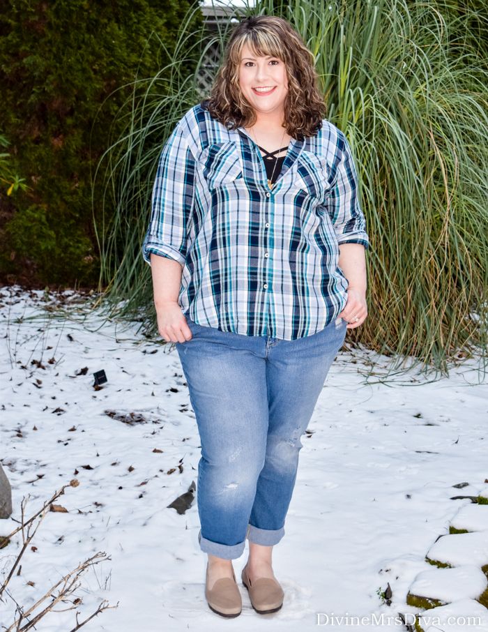 In today's post, Hailey reviews the Strappy Foxy Cami from Torrid and Plaid Boyfriend Shirt from Lane Bryant.- DivineMrsDiva.com #Torrid #TorridInsider #LaneBryant #LaneStyle #plaid #psblogger #plussizeblogger #styleblogger #plussizefashion #plussize #psootd #ootd #plussizeclothing #outfit #winter #spring #fall #style 