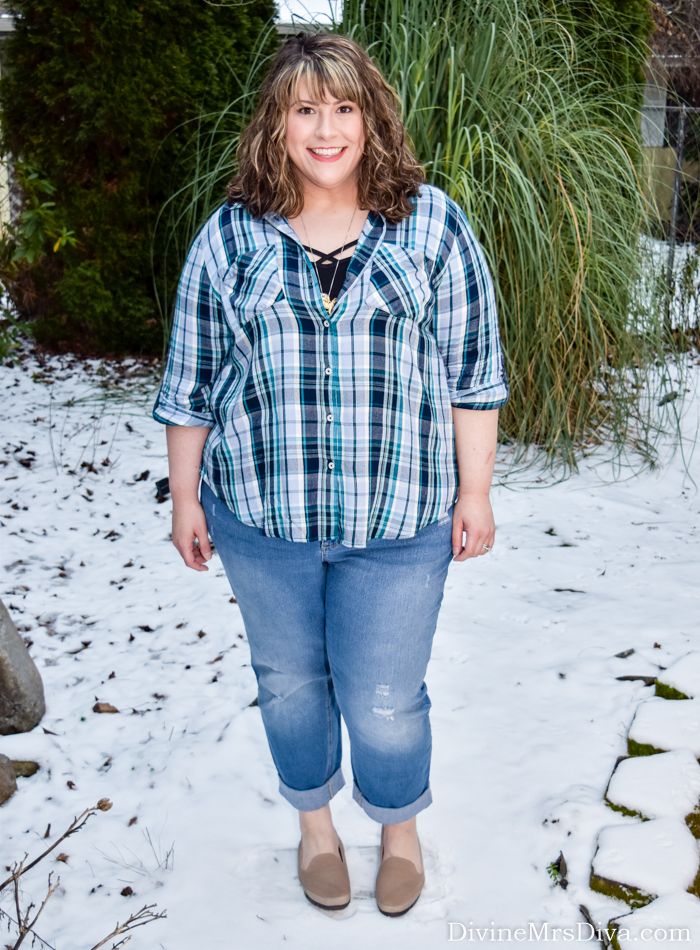 In today's post, Hailey reviews the Strappy Foxy Cami from Torrid and Plaid Boyfriend Shirt from Lane Bryant.- DivineMrsDiva.com #Torrid #TorridInsider #LaneBryant #LaneStyle #plaid #psblogger #plussizeblogger #styleblogger #plussizefashion #plussize #psootd #ootd #plussizeclothing #outfit #winter #spring #fall #style 