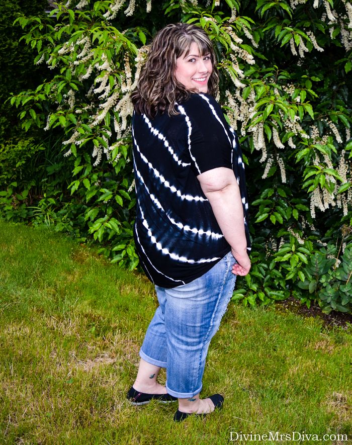 Summer Concert Style today!  Hailey is reviewing and comparing the Roll-Cuff Bermuda and Mini ‘M’ Pocket Shorts by Melissa McCarthy Seven7 & reviewing Torrid’s Multi Strap Swing Cami and Tie Dye Open Front Cadigan. - DivineMrsDiva.com #Torrid #TorridStyle #TorridInsider #MelissaMcCarthySeven7 #MelissaMcCarthy #plussizeshorts #shorts #charmingcharlie #tiedye #nkotb #psblogger #plussizeblogger #styleblogger #plussizefashion #plussize #psootd #ootd #plussizeclothing #outfit #summer #style