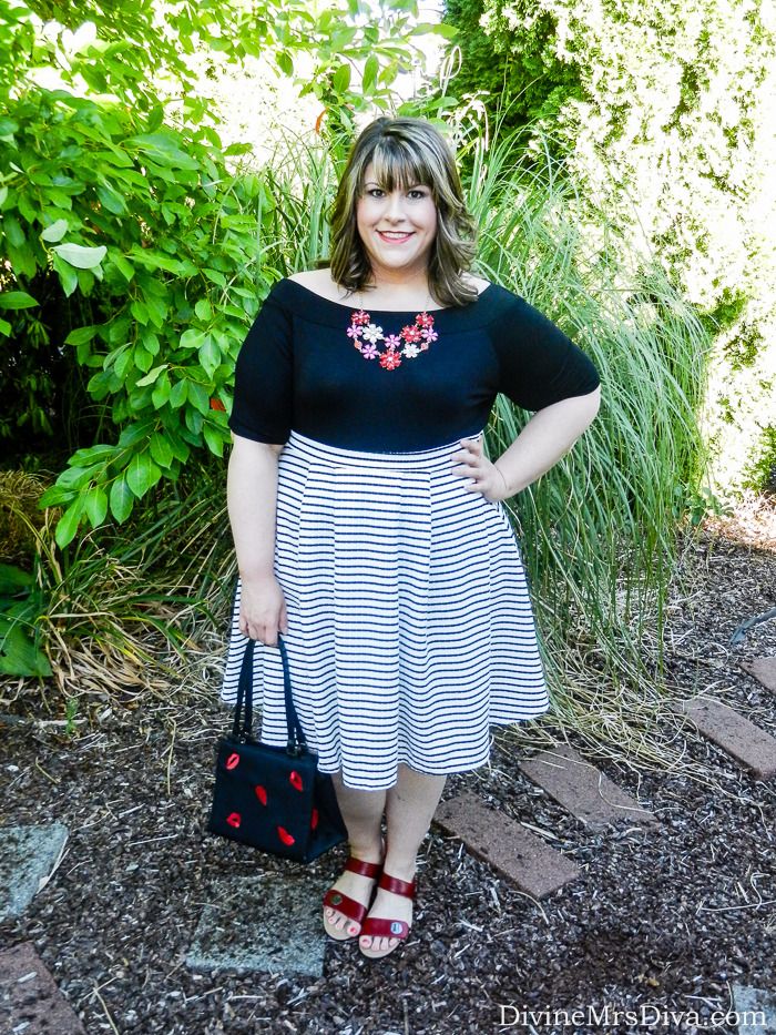 Hailey is wearing the Jersey Bardot Top and Textured Stripe Pleat Skirt from Yours Clothing, Propet USA Annika Slide Sandal, and Floral Statement Necklace from Charming Charlie. - DivineMrsDiva.com #YoursClothing #FallTrends #plusblogger #styleblogger #plussize #psootd #Propet #fallfashion