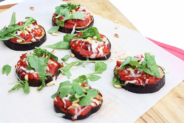 Gezonde aubergine pizzaatjes